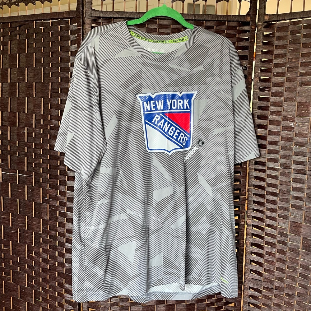NHL New York Rangers Center Ice Collection T Shirt - Size 2XLarge